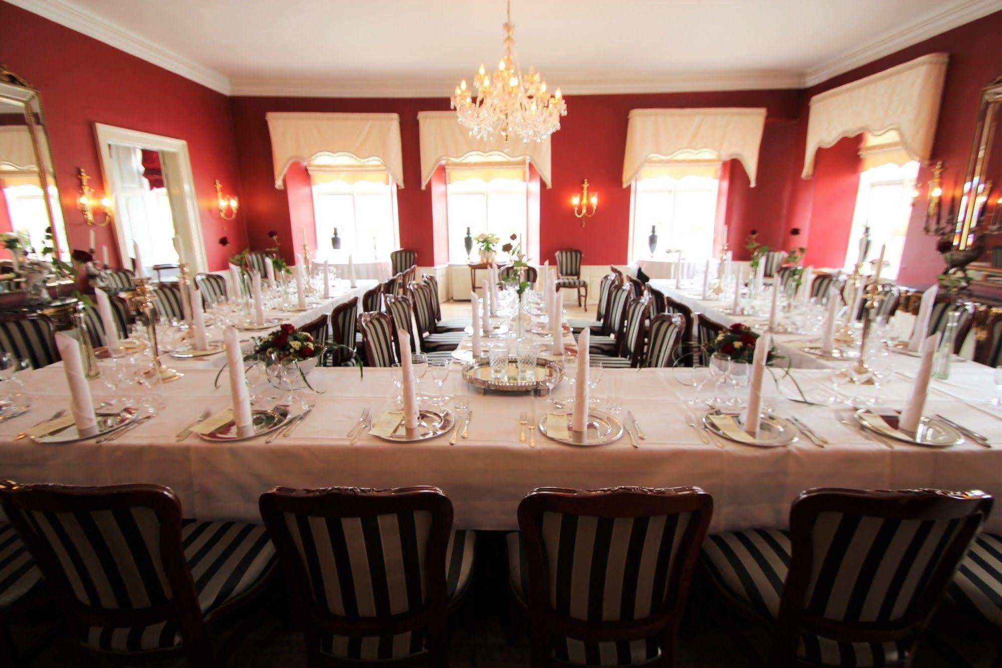 Store Restrup Manor House מראה חיצוני תמונה