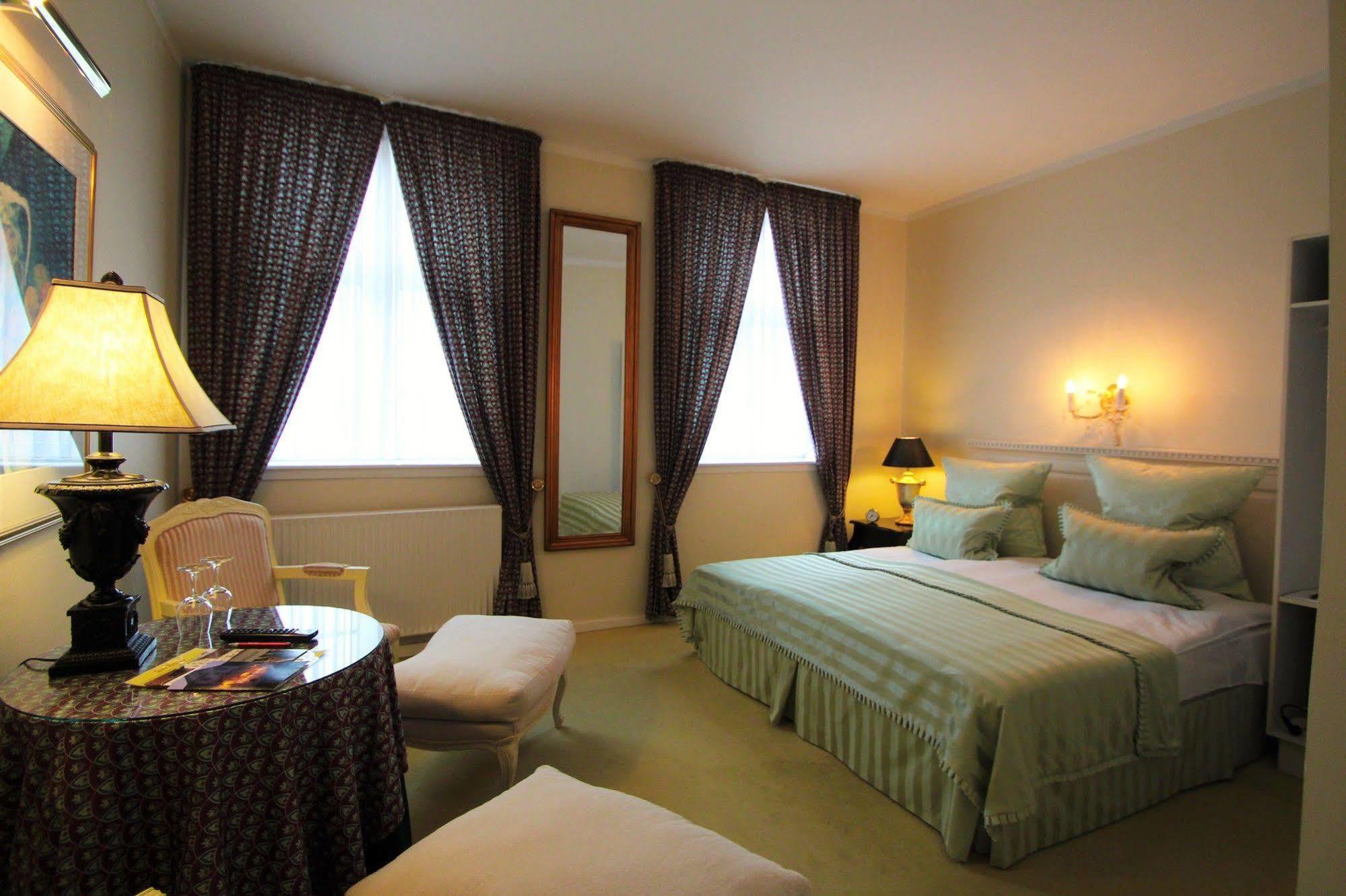 Store Restrup Manor House מראה חיצוני תמונה